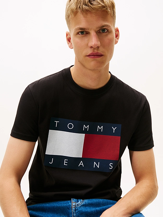 Ανδρικό T-shirt Μαύρο Tommy Jeans DM0DM22645-BDS