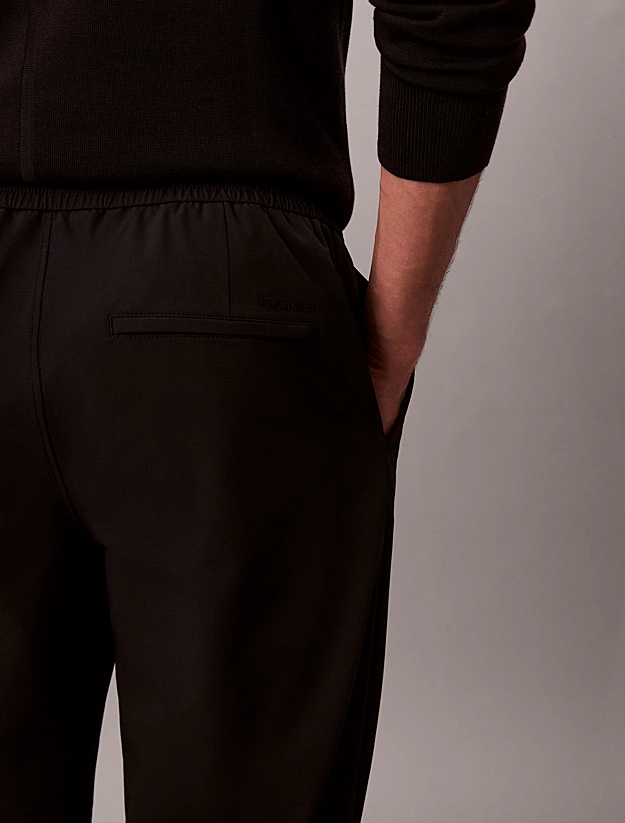 Ανδρικό Παντελόνι Μαύρο Calvin Klein LV04LD615G-UB1