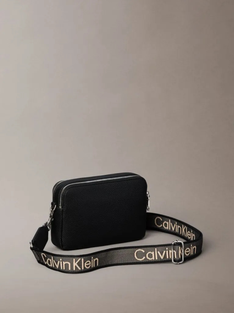 Γυναικεία Τσάντα Χιαστί Μαύρη Calvin Klein LV04F3656G-UB1