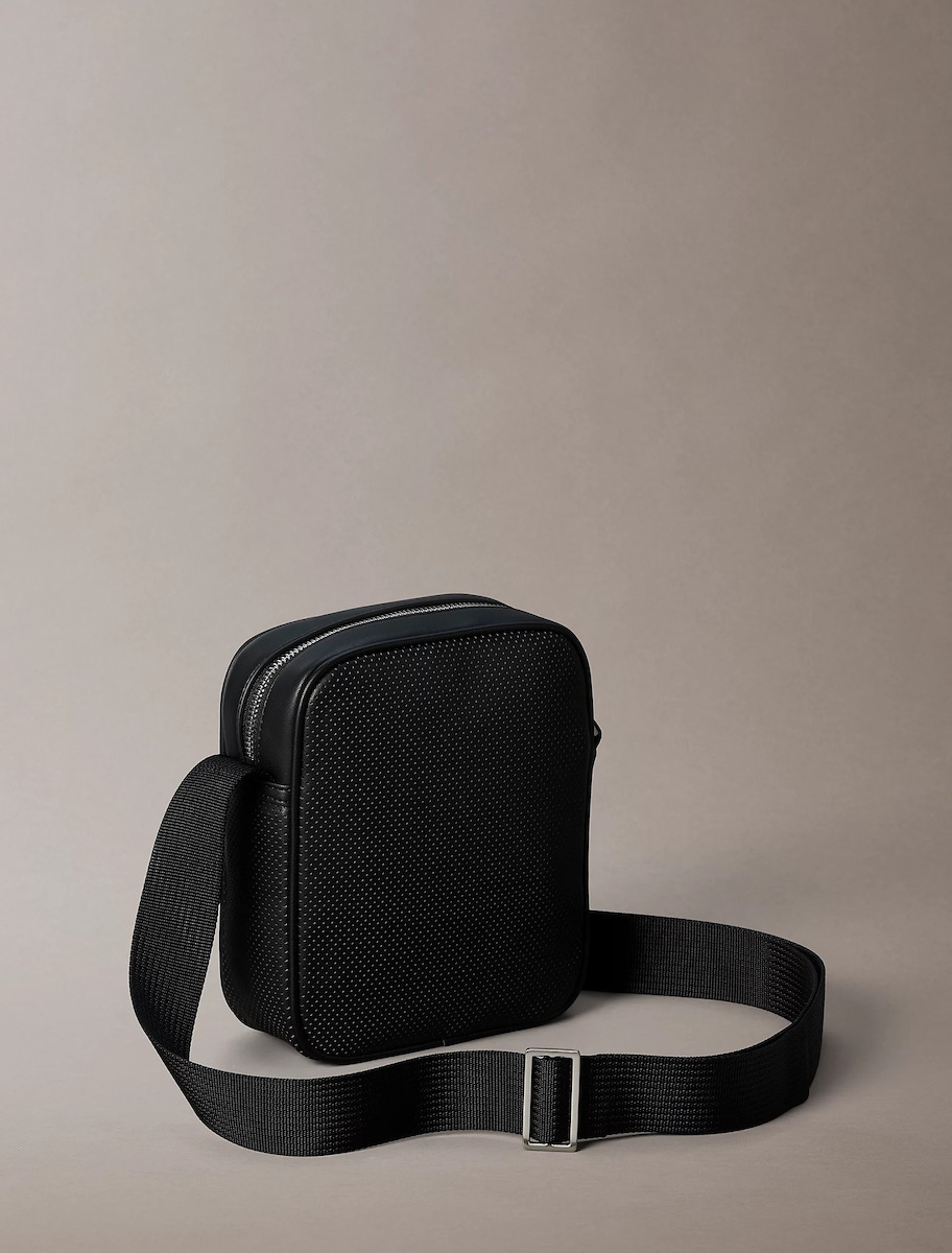Ανδρικό Τσαντάκι Χιαστί Μαύρο Calvin Klein LV04D3390G-UB1
