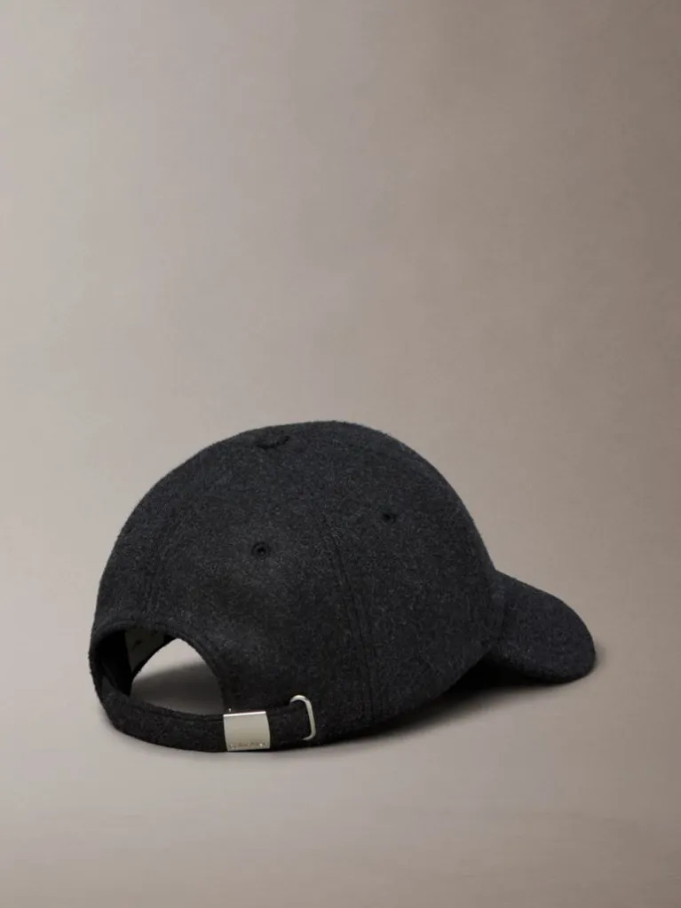 Γυναικείο Καπέλο Μαύρο Calvin Klein LV04D5131G-UB1