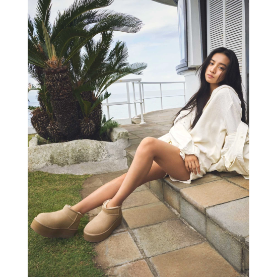 Γυναικεία Classic Ultra Mini Platform Μποτάκια Μπεζ UGG 1135092-SAN