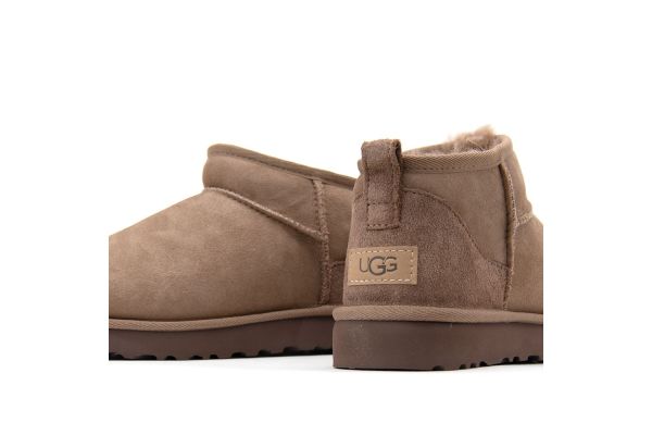 Γυναικεία Classic Ultra Mini Μποτάκια Καφέ UGG 1116109-RYK