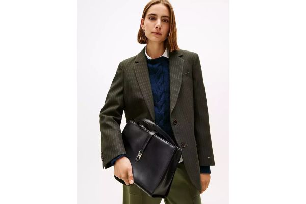 Γυναικεία TH Monogram Τσάντα Χειρός Μαύρη Tommy Hilfiger AW0AW17724-BDS