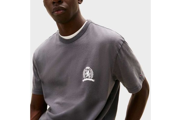 Ανδρικό T-shirt Μαύρο Tommy Jeans DM0DM21986-BDS