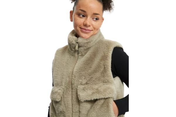 Γυναικείο Γιλέκο Λαδί S.Oliver 2168457-7803