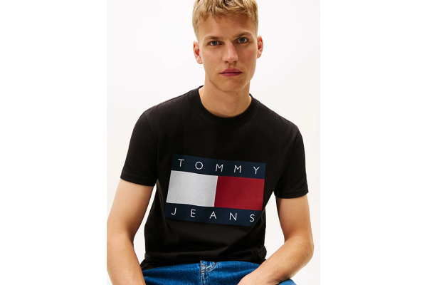 Ανδρικό T-shirt Μαύρο Tommy Jeans DM0DM22645-BDS