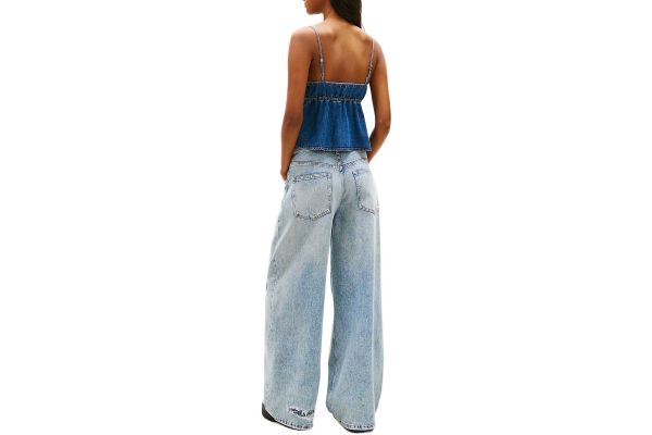 Γυναικείο Τοπ Μπλε Tommy Jeans DW0DW22215-1A5