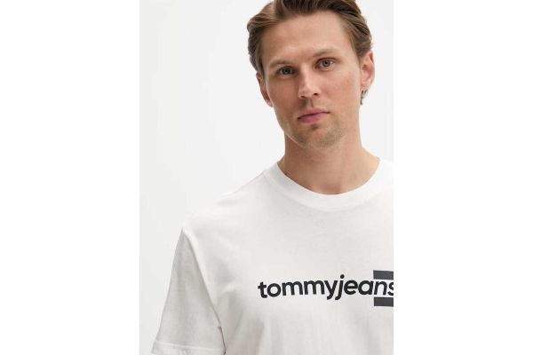 Ανδρικό T-shirt Λευκό Tommy Jeans DM0DM23406-YBL