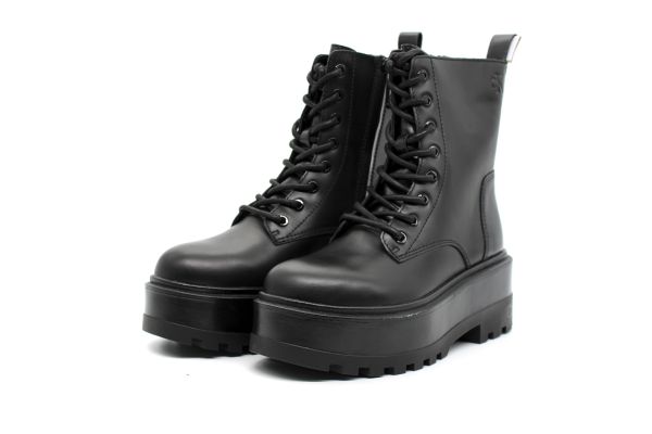 Γυναικεία Δερμάτινα Μποτάκια Μαύρα Calvin Klein YW0YW01535-0GJ